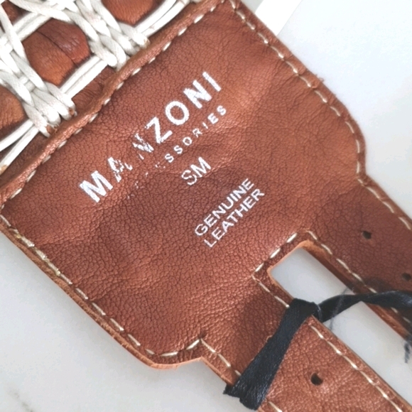 Leather Belt - Manzoni Accessories - Picture 4 of 4